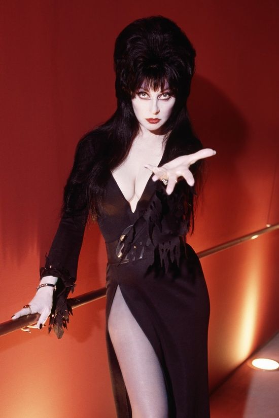 Elvira Mistress of the Dark | Erotixx